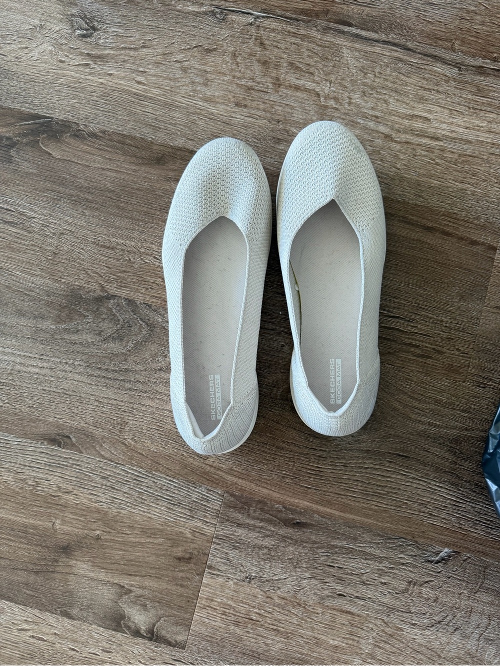 Skechers Women’s Slip-On Knit Ballet Flat in White